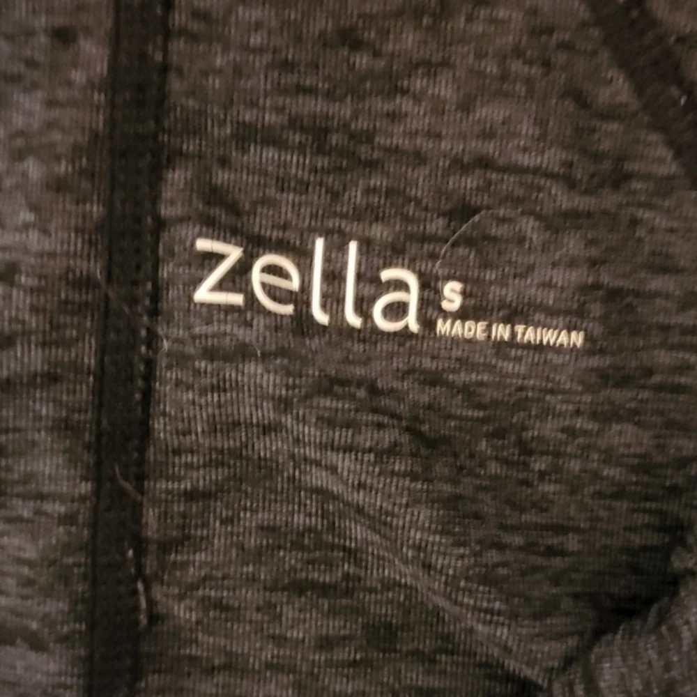Zella work out jacket small‎